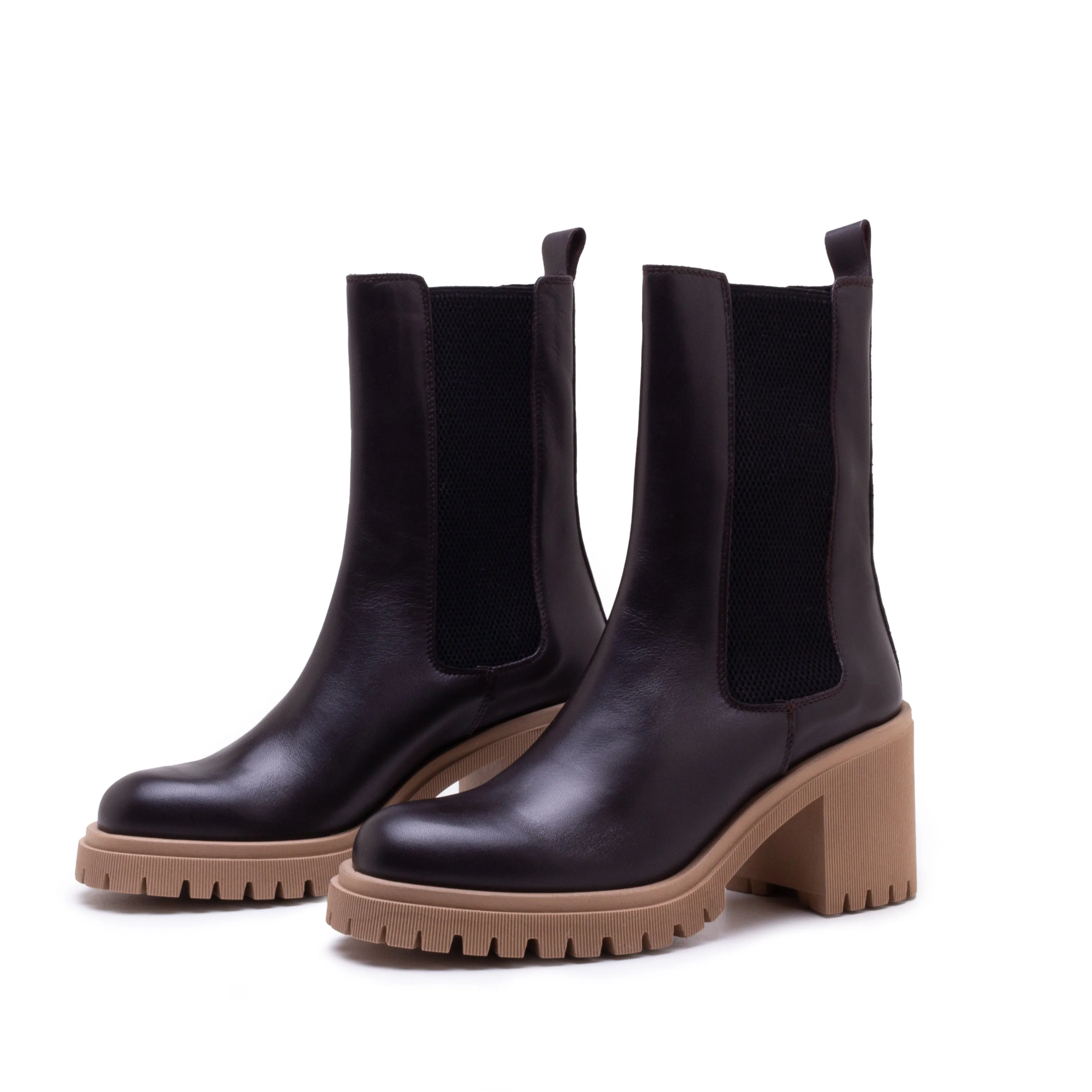 CAMBRIDGE CHELSEA BOOTS