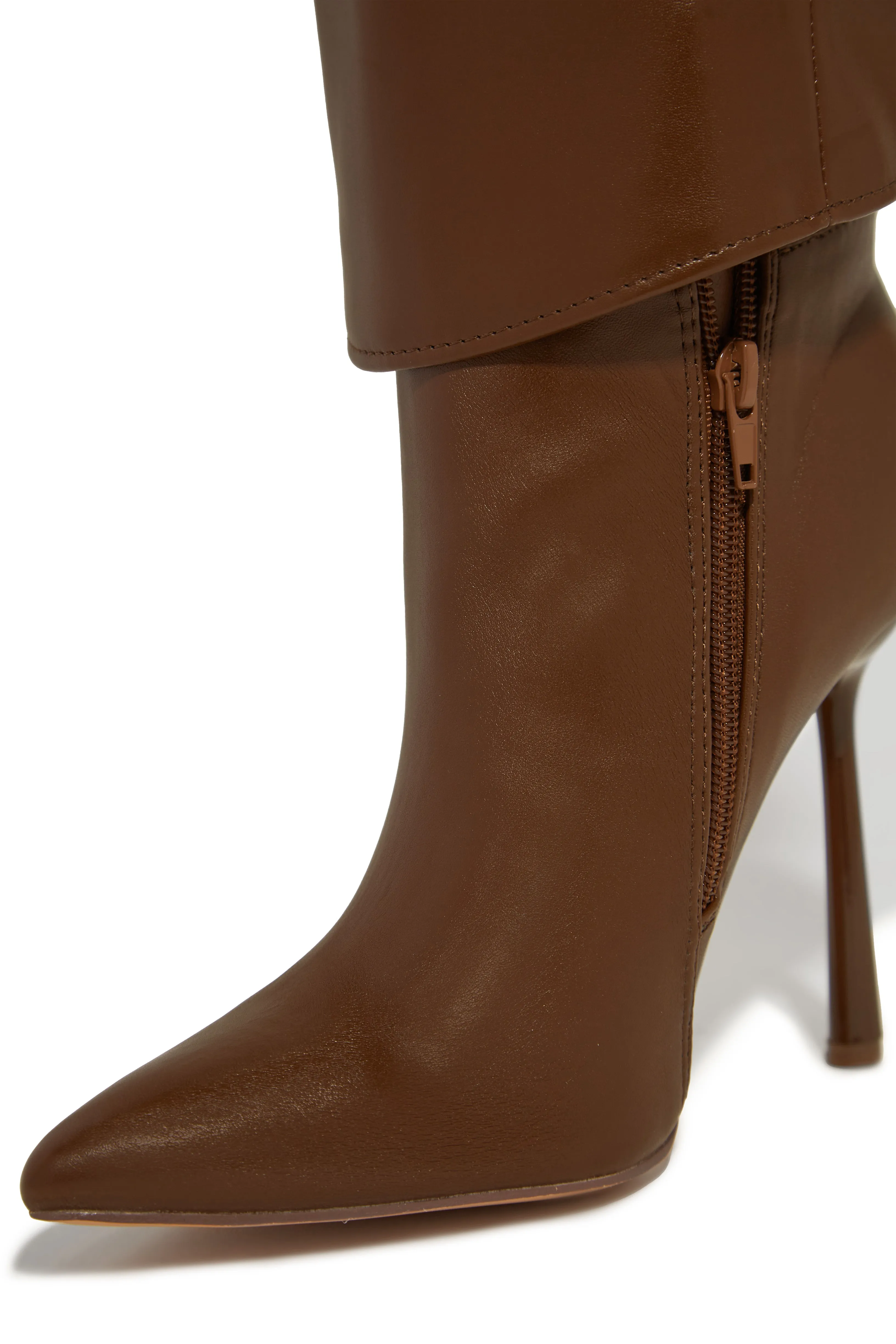 Kourt Knee High Heel Boots - Brown