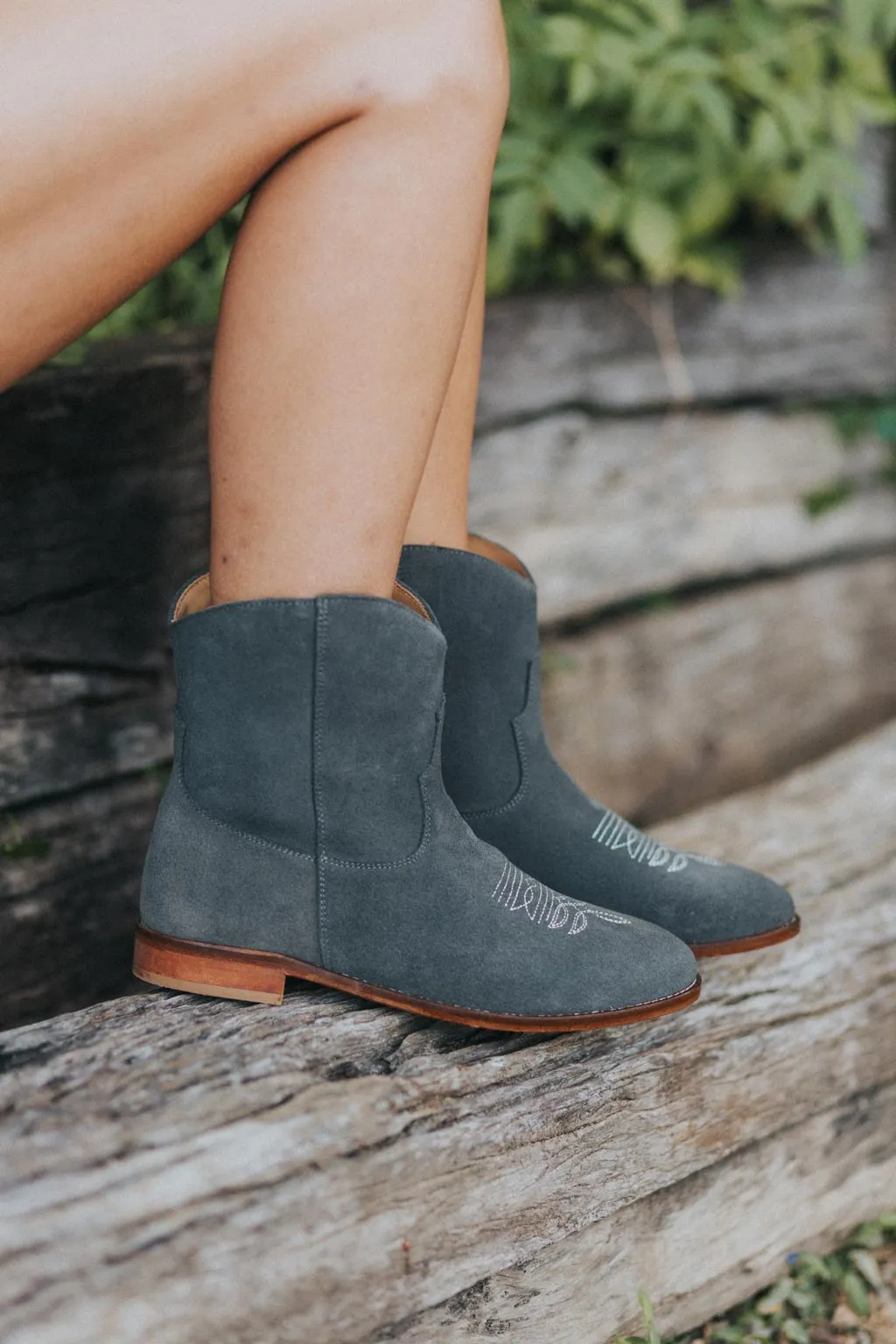 SECONDS - Daisy Round Toe Western Ankle Boots - Grey Suede